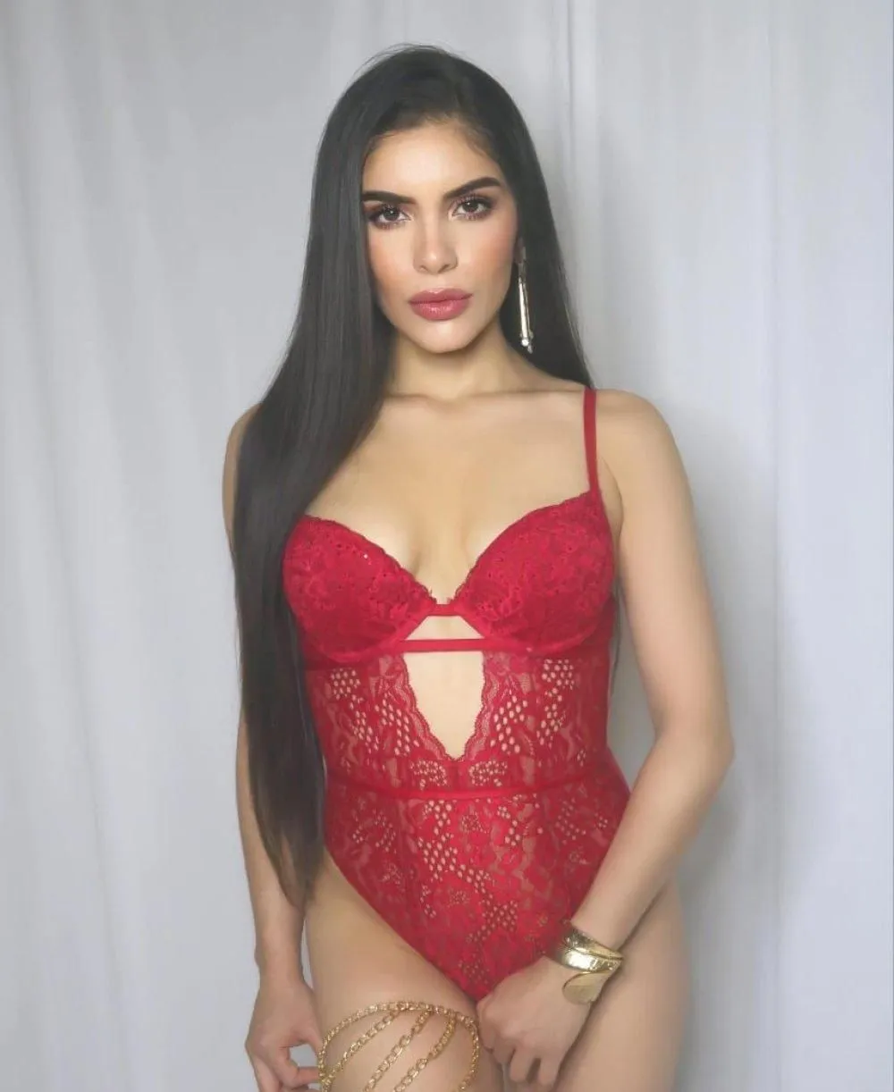 Melena photo 2